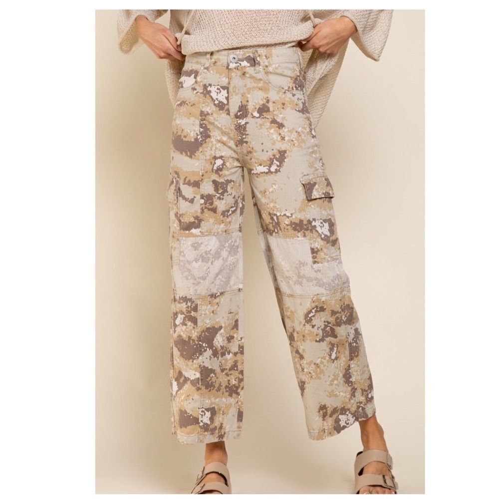 POL Vintage Look Camo Jeans - Picture 8 of 16
